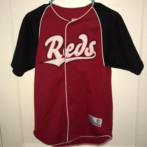 red mlb jersey